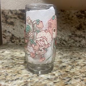 Vintage strawberry shortcake drinking glass